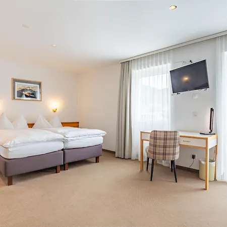 Dischma Hotel 3*