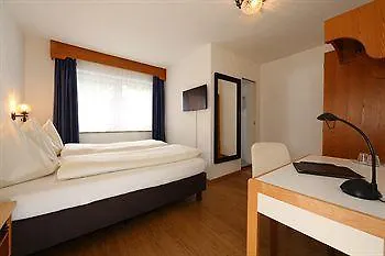 Hotel Dischma 3*