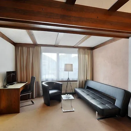 Hotel Dischma 3*